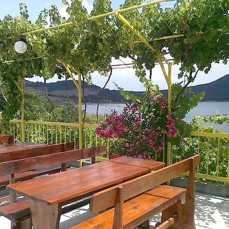 Family Belvedere Dŭlgopol