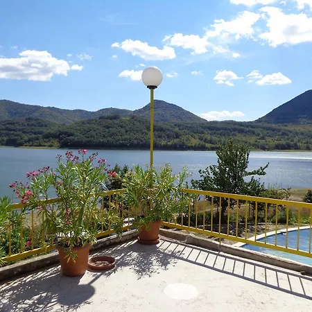 Hotel Family Belvedere Dŭlgopol